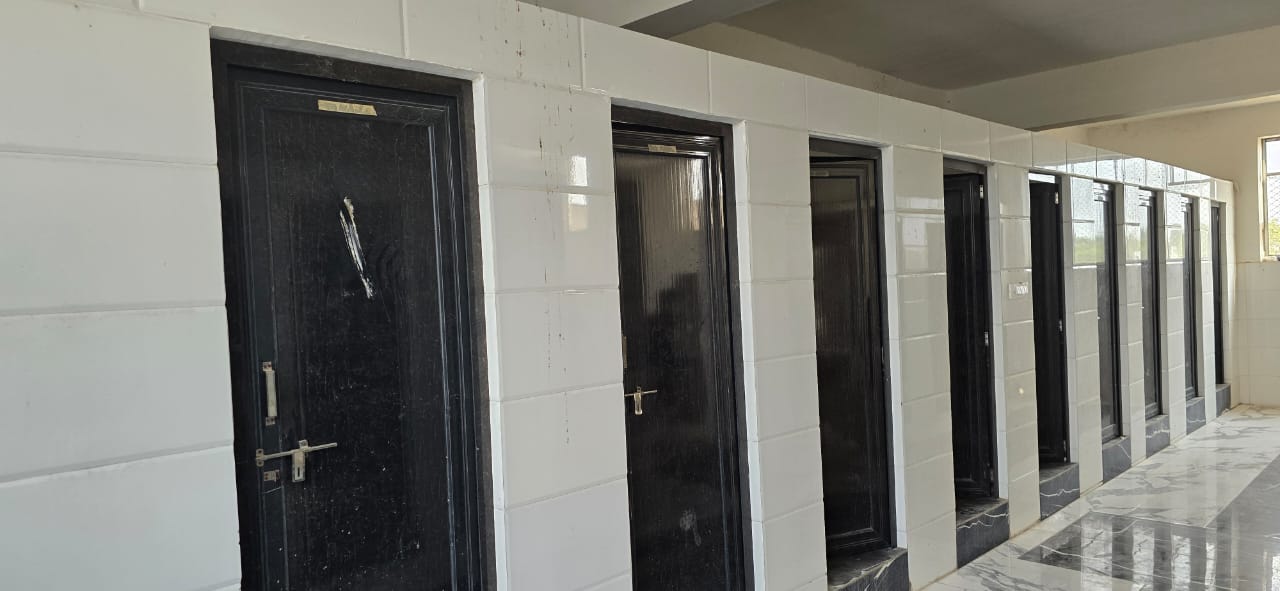 Clean Washroom Facilities